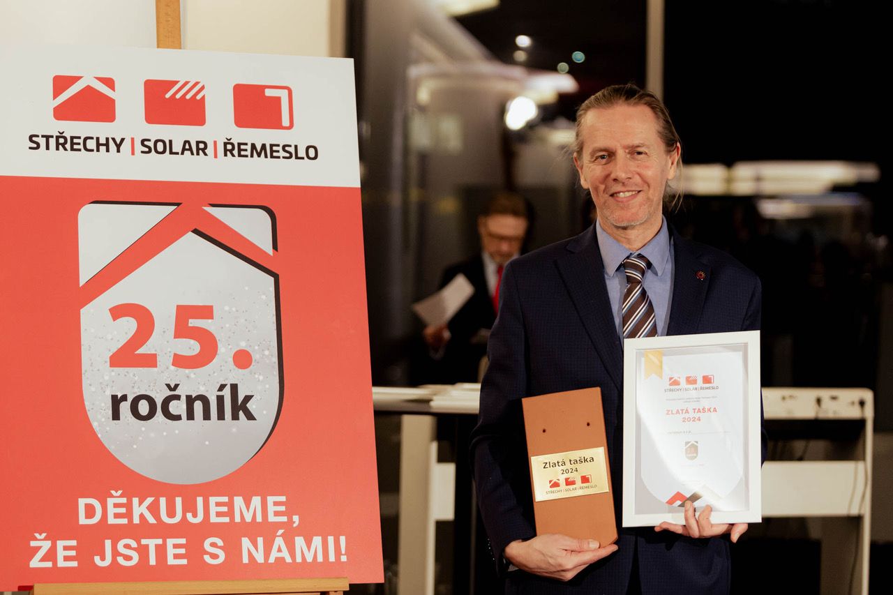 Za  lehké solární panely SUNMAN jsme si odnesli hlavní cenu z veletrhu STŘECHY / SOLAR / ŘEMESLO v Praze